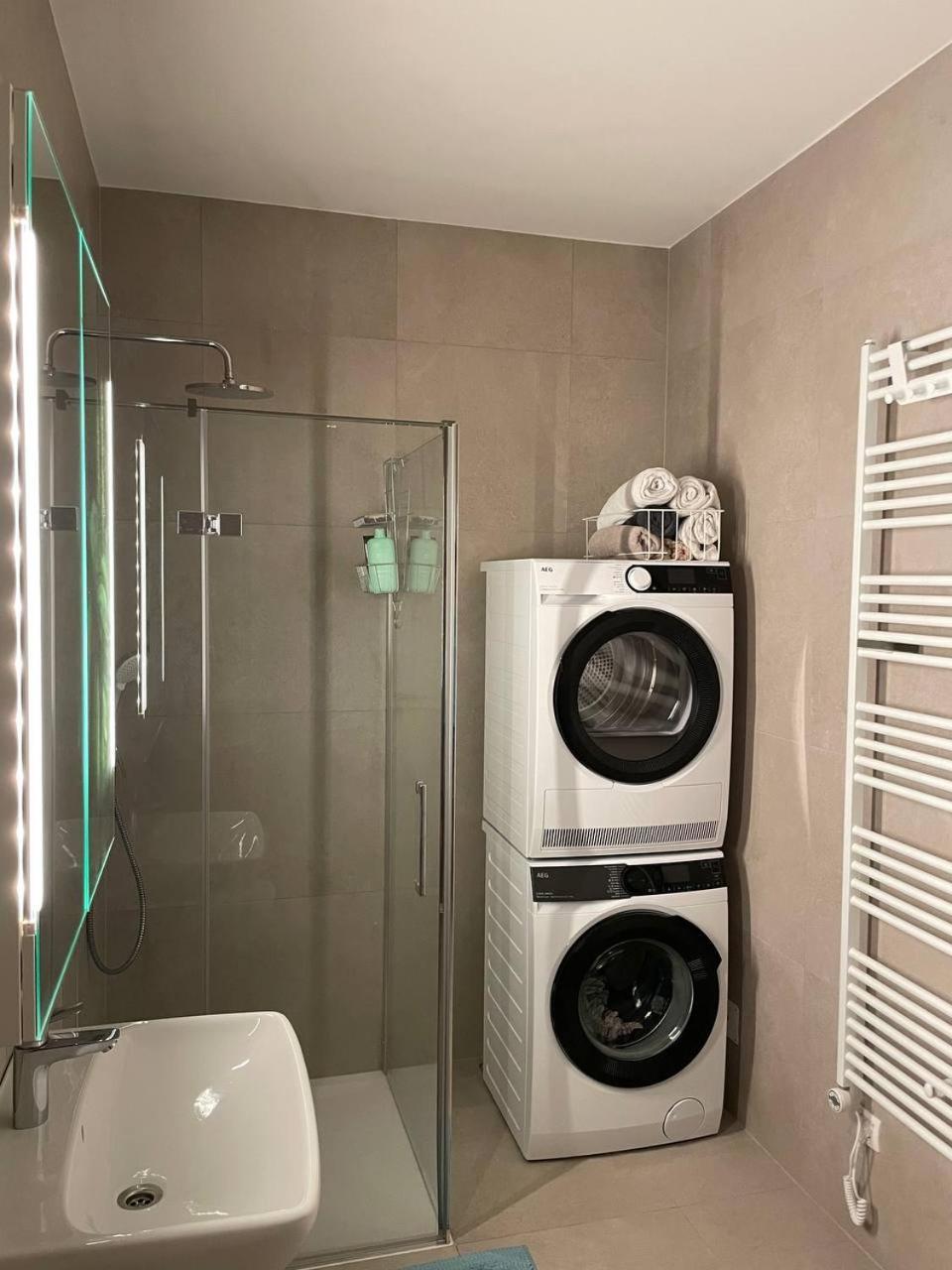 Apartment Modern With Garden Free Parking *